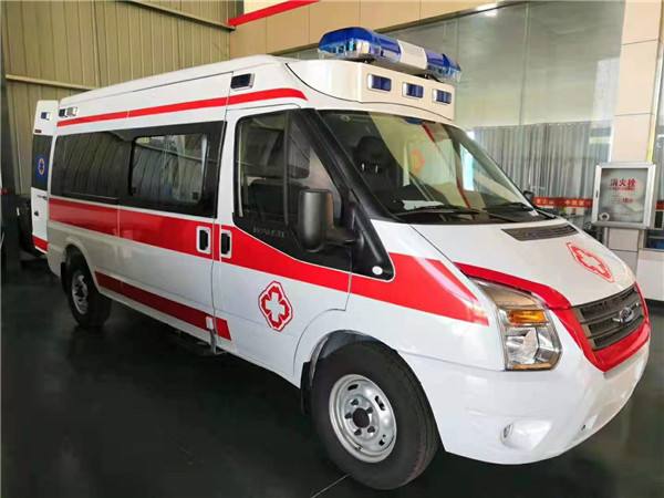 花垣县福特V362救护车